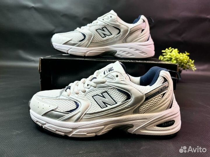 Кроссовки New Balance легкие