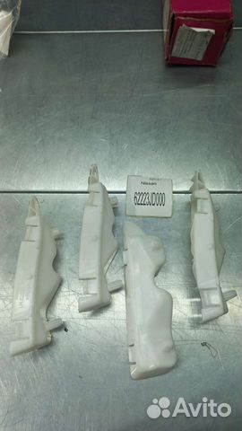 Кронштейн крепления бампера Nissan