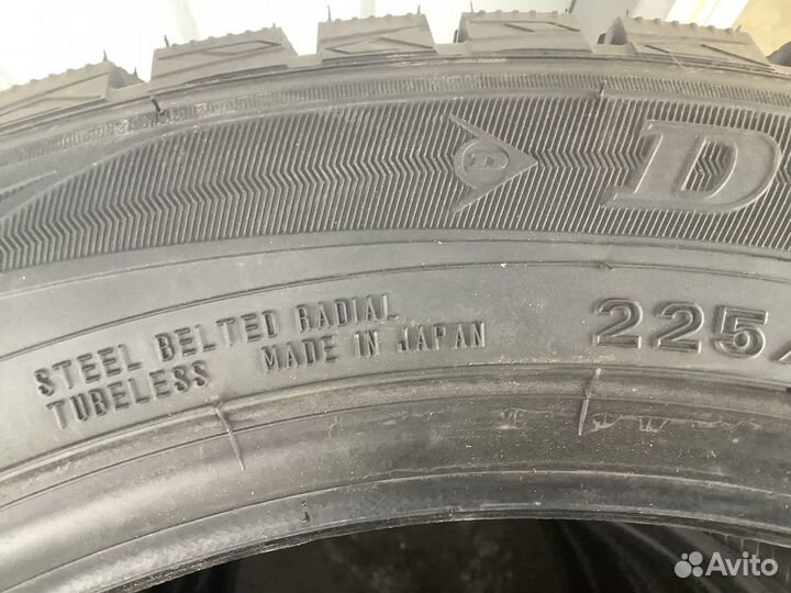 Dunlop SP Winter Maxx WM01 225/50 R17 98T