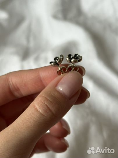 Серьги гвоздики