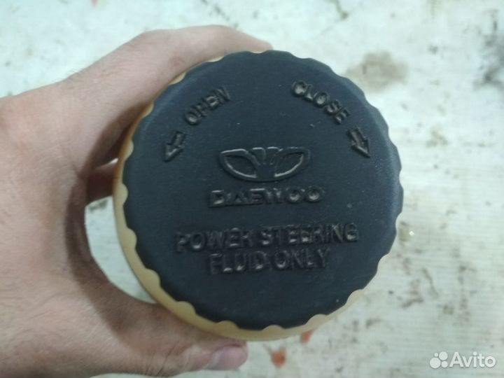 Бачок гидроусилителя Daewoo Nexia 1995