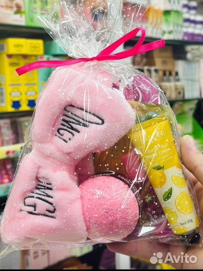 Ксметический бокс подарок на 8 Марта