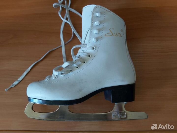 Коньки Разные