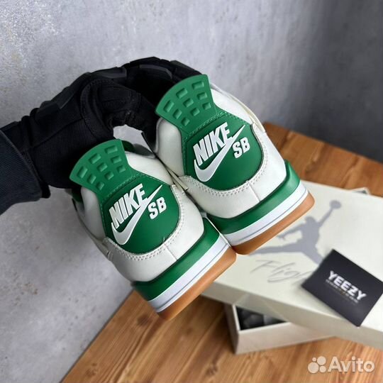 Nike SB X Air Jordan 4 Retro SP Pine Green