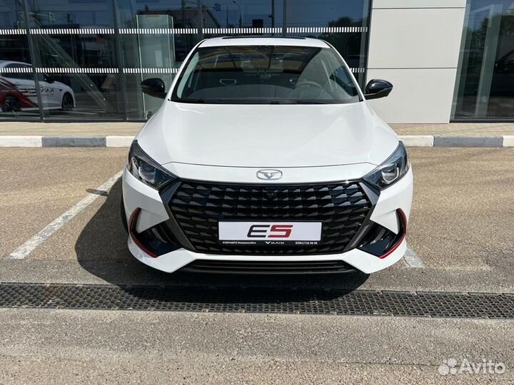 Kaiyi E5 1.5 CVT, 2023
