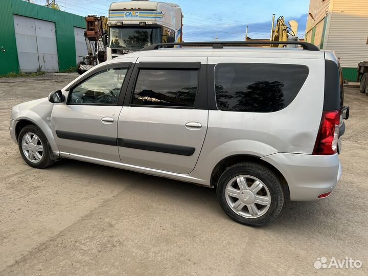 LADA Largus 1.6 МТ, 2014, битый, 80 000 км