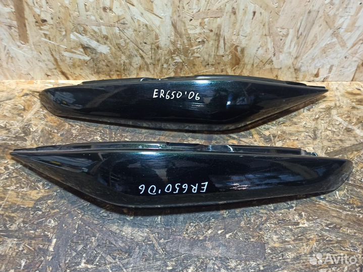 Er6 ex650 06-08 пластик хвоста боковины
