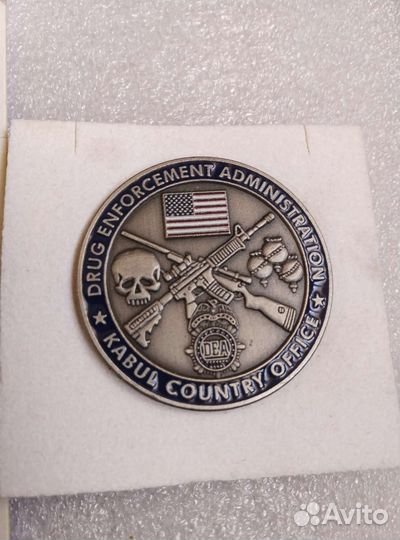 Медаль и знак США за Афганистан