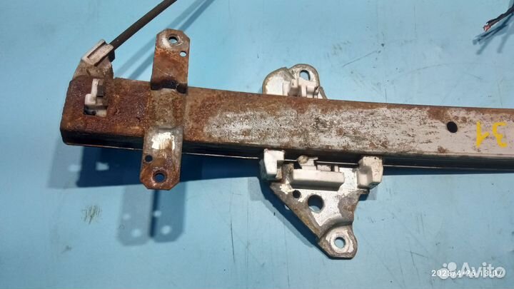 Стеклоподъёмник передний правый Nissan Almera G15