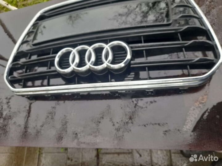 Решётка переднего бампера Ауди А5