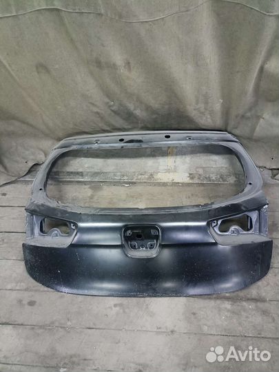 Крышка багажника kia Rio 3