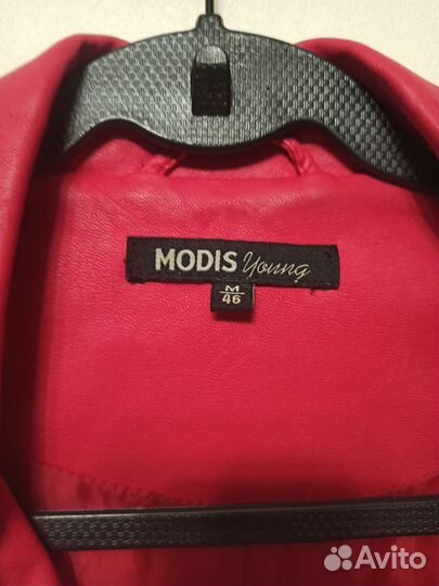 Кожаная куртка modis m