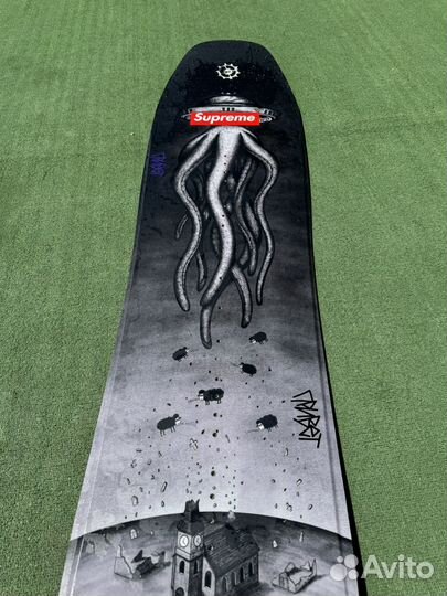 Вейкборд slingshot space mob raider