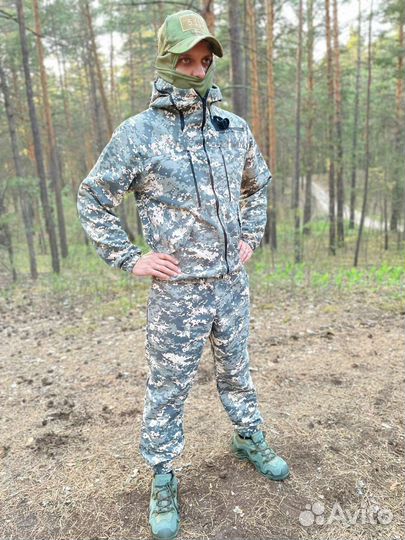 Камуфляжный костюм