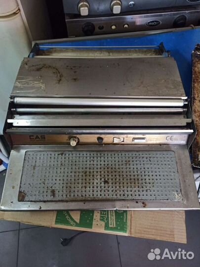 Упаковщик, горячий стол