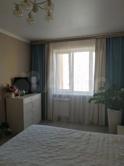 3-к. квартира, 80 м², 8/9 эт.