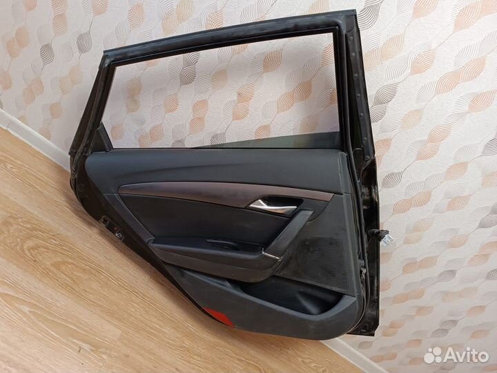 Дверь задняя левая Hyundai I40 универсал 11-19