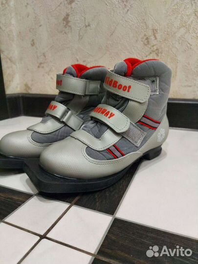 Лыжные ботинки 36 размер