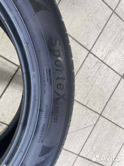 Triangle Sports TH201 245/50 R20 105V