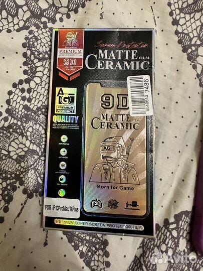 Чехлы и защитные стекло,пленка на iPhone 13 pro