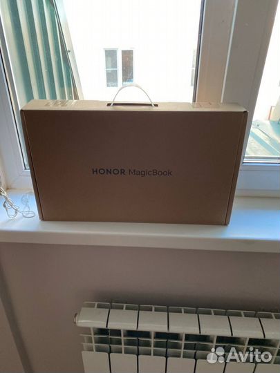 Новый ноутбук honor magicbook x 14 pro 7840hs