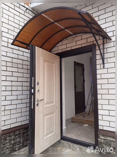 Дверь входная