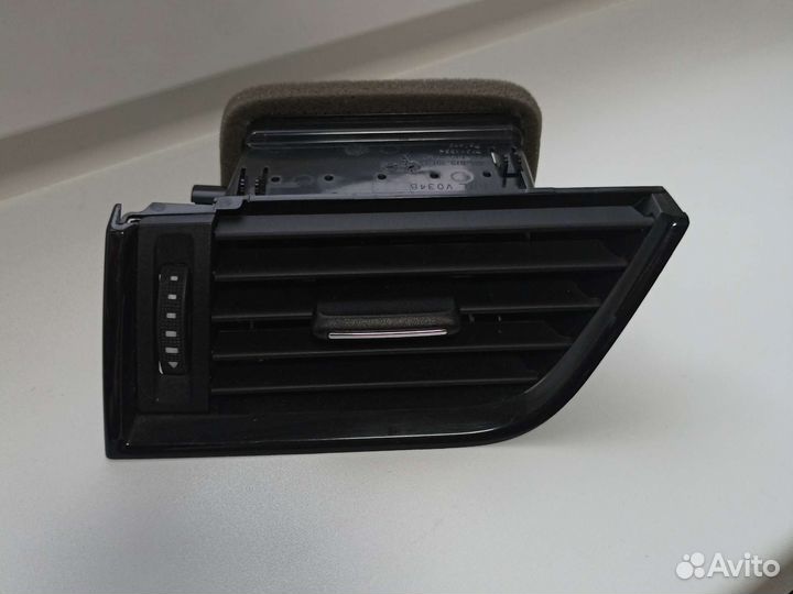 Дефлектор воздуховода Skoda Octavia A7