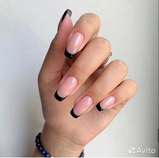 Маникюр с покрытием гель-лаком