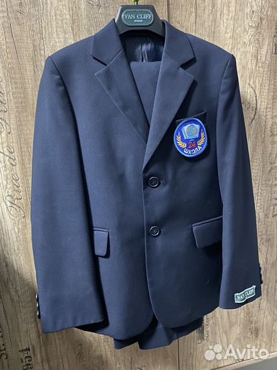 Костюм для мальчика van cliff