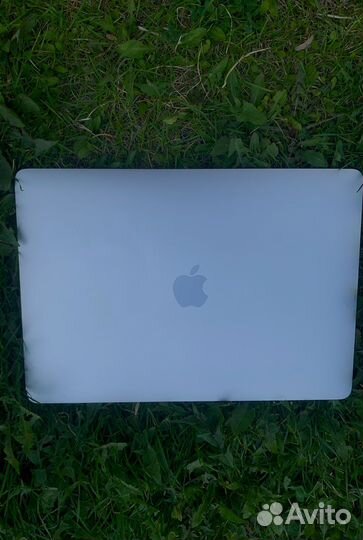 Apple MacBook Air 13 2020 Retina/i5/8Gb/256Gb SSD