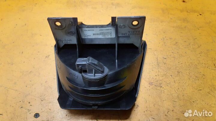 Стоп-сигнал Renault Logan LS0G D4D