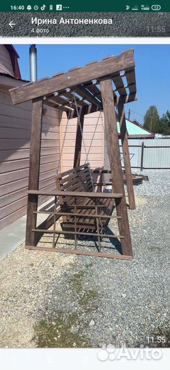 Садовые качели из дерева