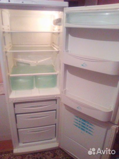 Холодильник Stinol