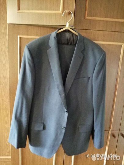 Костюм мужской 58 размер