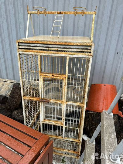 Клетка для крупных птиц