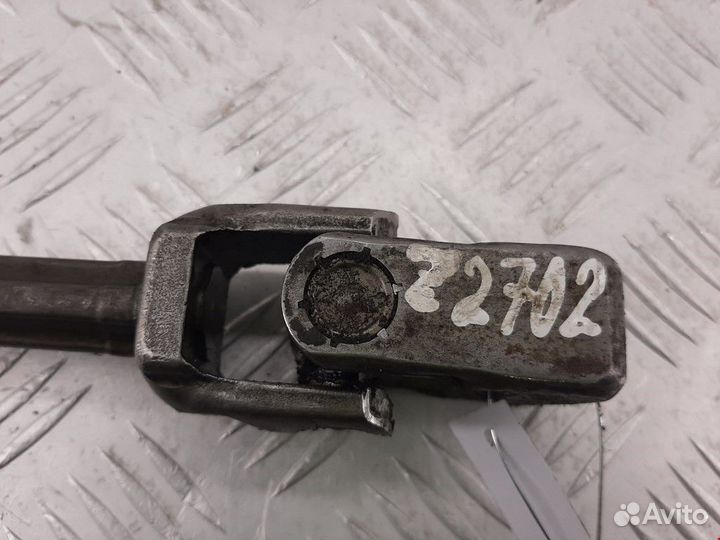 Рулевой карданчик Volkswagen Golf 3 1998