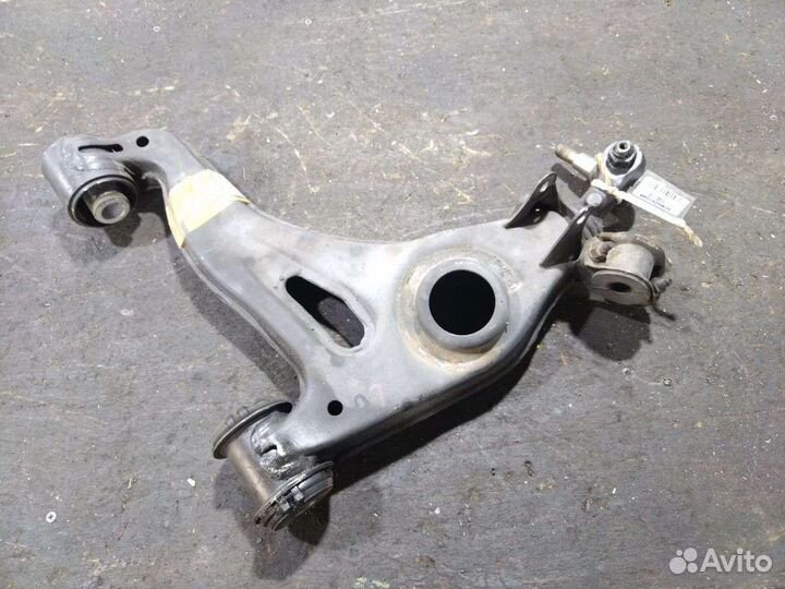 Передние рычаги Chrysler Crossfire zhzs27