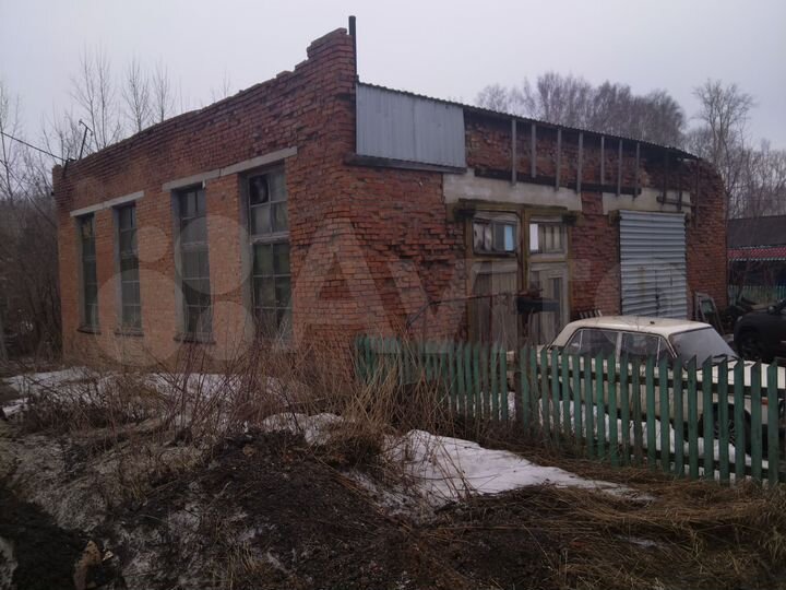 Гараж, > 30 м²