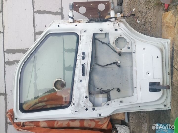 Передние двери на газель next левая