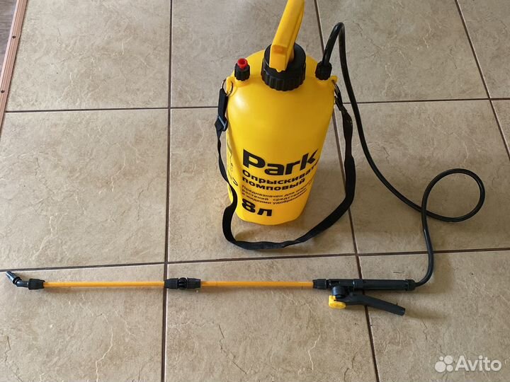 Опрыскиватель помоповый садовый