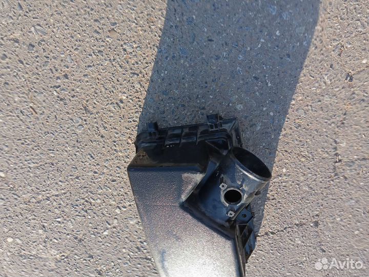 Крышка корпуса воздушного фильтра Toyota Camry V50