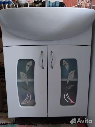 Тумба для ванной с раковиной