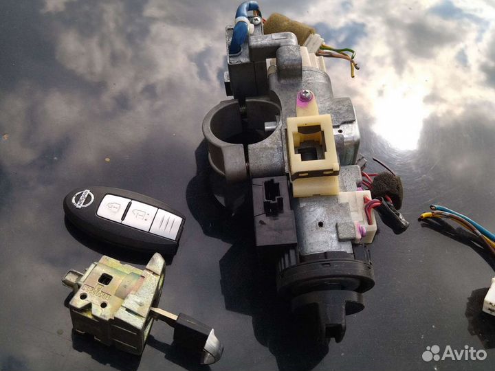 Замок зажигания Nissan Qashqai