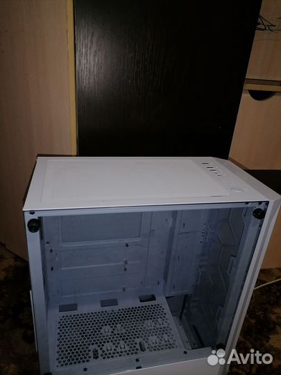 Корпус для пк белый