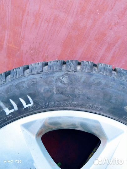 Bridgestone Ice Cruiser 7000 205/55 R16