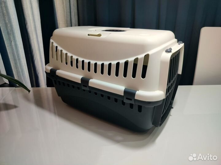 Продаю переноску для животных