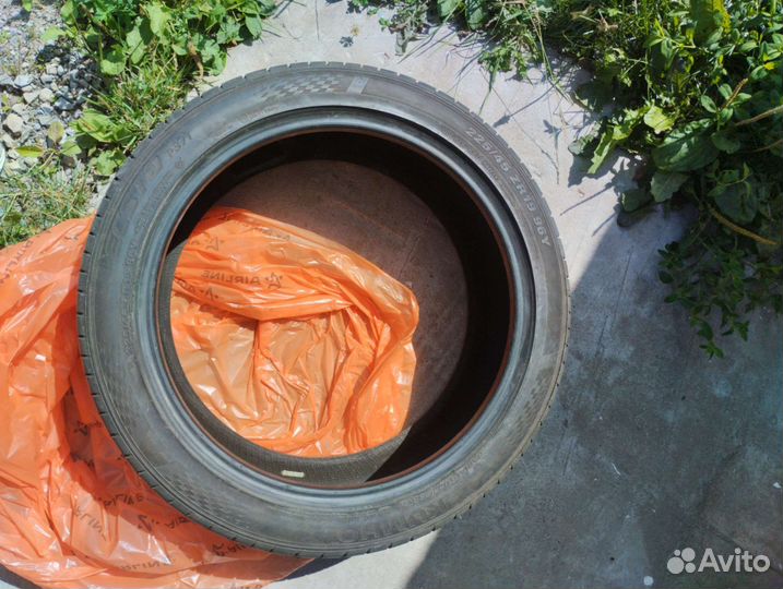 Kumho Ecsta PS71 225/45 R19