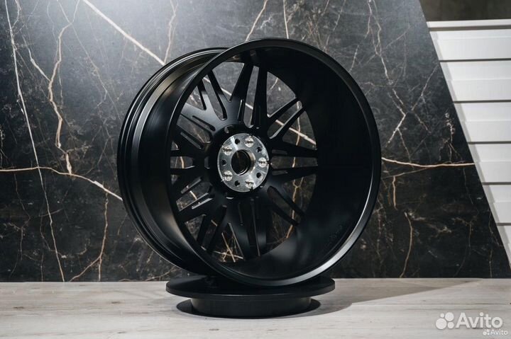 Кованные диски R22 BMW M5