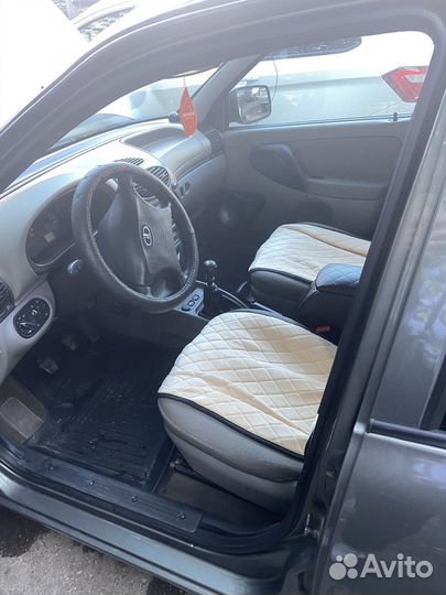 LADA Kalina 1.6 МТ, 2011, 124 000 км