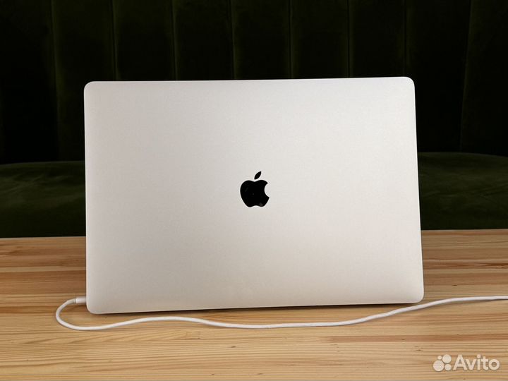 Топ конфиг MacBook Pro 16